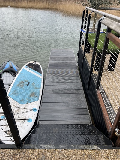 Jetty access for paddle boarding