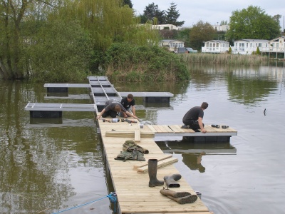 Pontoon