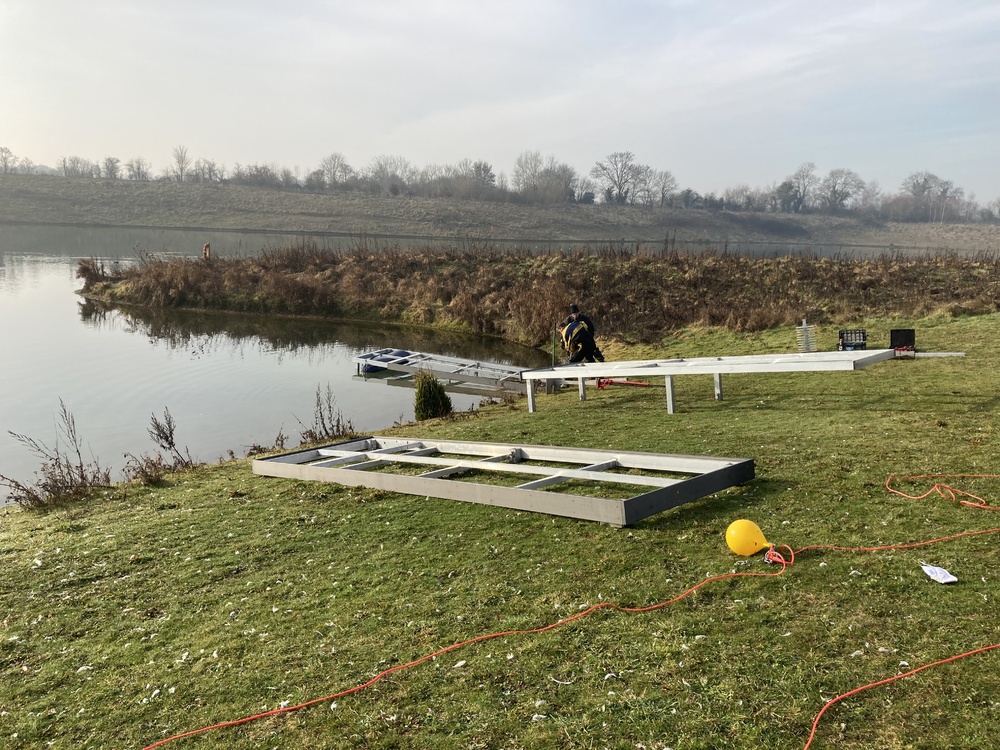 Reservoir jetty construction