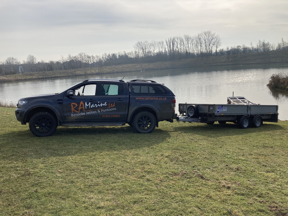 RA Marine Ltd jetty and pontoon intallation team