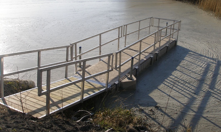 Floating inspection platform
