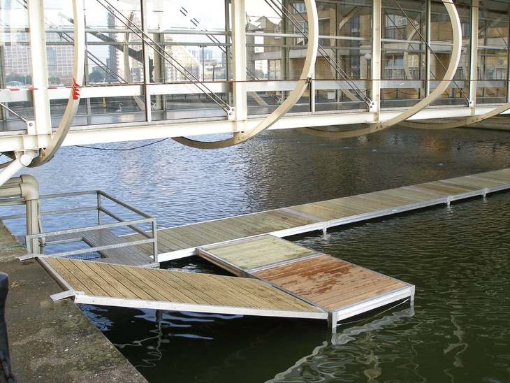 A temporary jetty